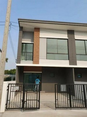 ให้เช่า ทาวน์โฮม 2 ชั้น Unio Town ยูนิโอ ทาวน์ สวนหลวง-พัฒนาการ ถ.เฉลิมพระเกียรติ ร.9 ซอย 67