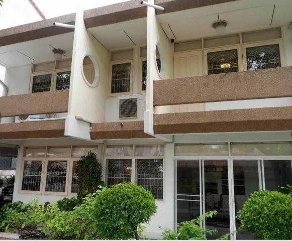 ให้เช่าบ้านเดี่ยว 2ชั้น ซอย ปรีดีพนมยงค์ 26 ใกล้โรงเรียนนานาชาติ St. Andrew 