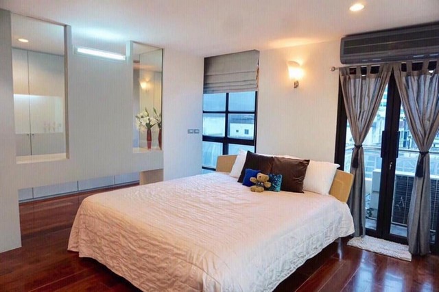 ให้เช่าคอนโด สีลม เทอเรส [SILOM TERRACE] 2 Beds 3 ห้องน้ำ ชั้น 7 พื้นที่ 149 ตรม.