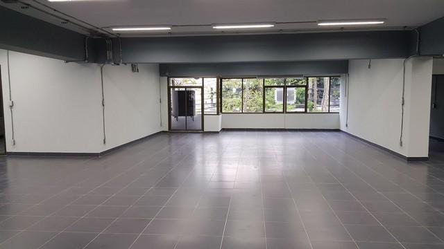 BR 1029 ให้เช่าพื้นที่สำนักงาน 350 ตรม ย่านพระราม 9 ใกล้โรงพยาบาลพระราม 9