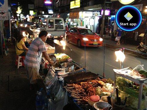 ตลาดโต้รุ่งสุขุมวิท 38