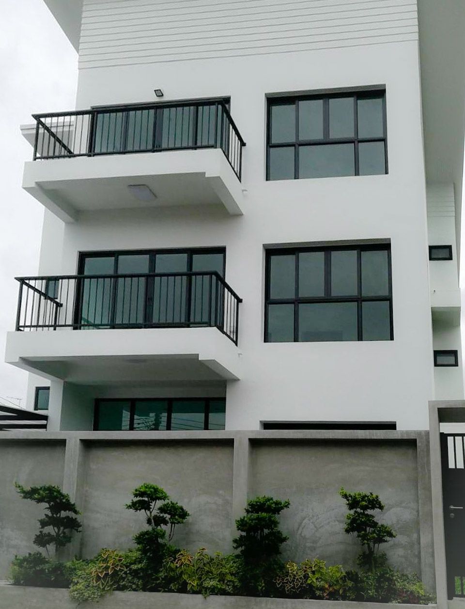 ขาย บ้านเดี่ยว หมู่บ้านเรือนทอง 2 (โชคชัย 4) ใกล้ เซ็นทรัล อีส วิว