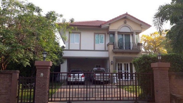รหัสC3590 ให้เช่าบ้านเดี่ยว 2ชั้น หมู่บ้านลัดดารมย์ วัชรพล รัตนโกสินทร์ เลี้ยงสัตว์ได้