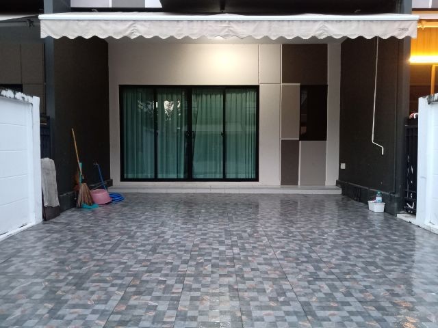 ให้เช่าบ้านกลางเมือง นวมินทร์42  ใกล้โรงพยาบาล พญาไท นวมินทร์ 