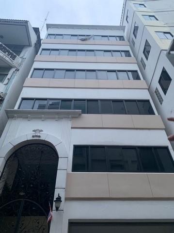 For Rent พื้นที่สำนักงานขนาด 110ตรม ถนนสีลมใกล้ BTS ศาลาแดง เหมาระทำออฟฟิศ
