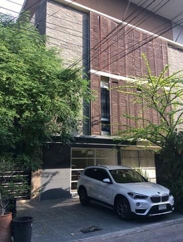 For Rent พื้นที่สำนักงาน 60 ตรม ย่านทาวน์อินทาวน์ ใกล้เลียบด่วนเอกมัยรามอินทรา 