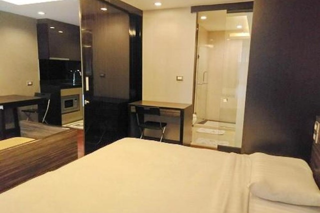 เช่าคอนโด ดิ แอดเดรส สุขุมวิท 61 [The Address Sukhumvit 61] 1 Bed ราคาถูก เหมือนได้ฟรี