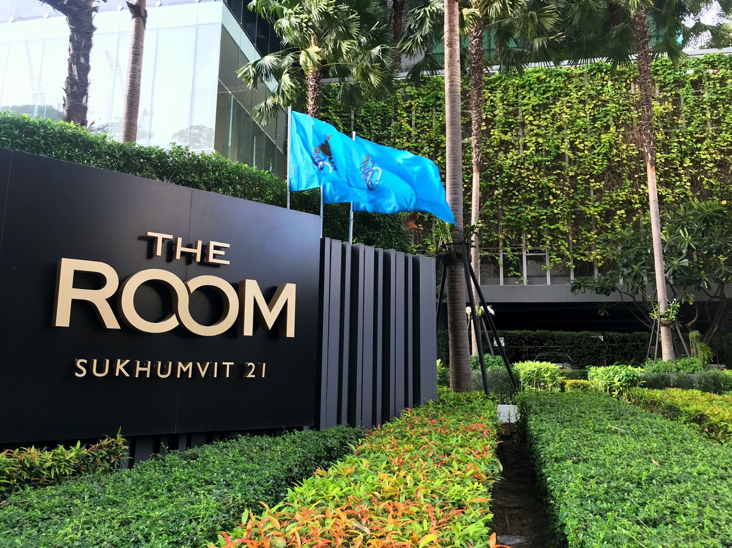 ให้เช่า The Room Sukhumvit 21  ใกล้ MRT เพชรบุรี พร้อมเข้าอยู่