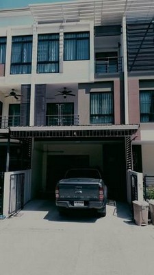 ให้เช่า ทาวน์โฮม 3 ชั้น Six Nature ซิกเนเจอร์ เอกชัย-บางบอน 64-5 เฟอร์นิเจอร์ครบ