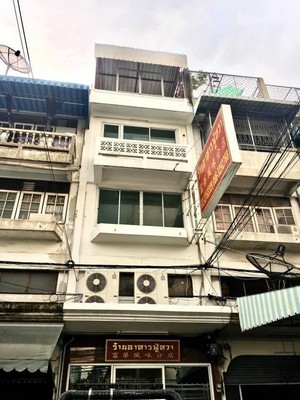 ให้เช่า อาคารพาณิชย์ 5 ชั้น ถ.ประชาอุทิศ ใกล้ MRT ห้วยขวาง
