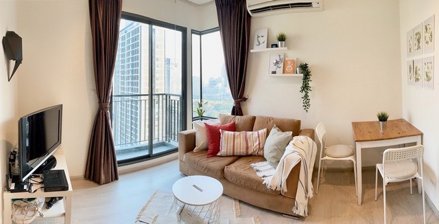 ให้เช่า คอนโด ริทึ่ม อโศก For Rent Rhythm Asoke Area 42 SQM 2Beds1Bath 18K Fully Furnished 