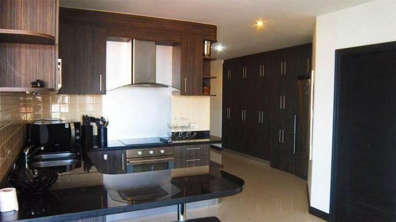 P09CF1709163 Siam Ocean View 2 bed 2 bath144 sqm. 12.6 MB