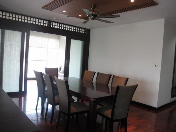 P09CF1702280 For sale Wilshire 3 bed 3 bath210 sqm.25 MB