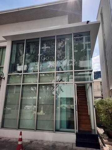 ให้เช่าพื้นชั้น2 สุขุมวิท39 ใกล้เอ็มควอเทียร์ เหมาะทำ ร้านสปา,ร้านนวด, เสริมสวย