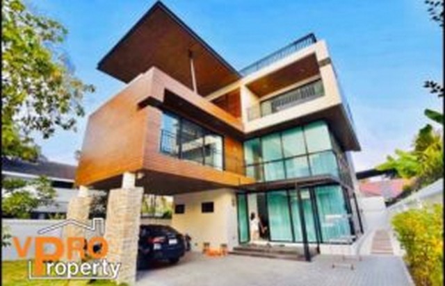 ให้เช่า บ้าน หมู่บ้านธานิชย์ ห้วยขวาง ใกล้สนามบินนานาชาติสุวรรณภูมิ