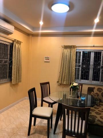 ให้เช่าบ้านเดี่ยว2ชั้นซอยเพชรบุรี47 ใกล้โรงพยาบาลกรุงเทพ พร้อมเฟอร์นิเจอร์
