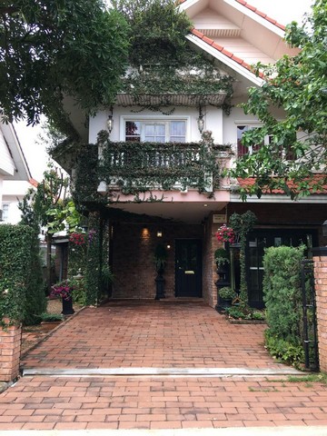 HS299ขายบ้านเดี่ยวเนื้อที่ 52 ตรว. หมู่บ้านพาร์คเวย์ ชาเล่ต์ รามคำแหง แต่งสวยสไตล์อังกฤษ