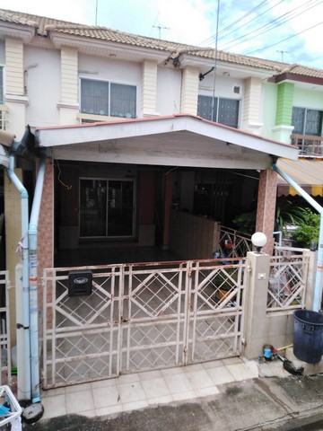 ขายด่วน!! ทาวเฮาส์แฝดสองชั้น หมู่บ้านพูนสินธานี 3 เขตลาดกระบัง