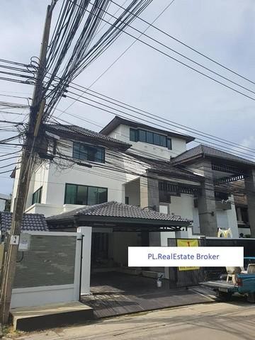 C1431 ให้เช่าอาคาร 4 ชั้น พื้นที่ใช้สอย 500 ตรม.ย่านศรีวรา ทาวน์อินทาวน์ รีโนเวทใหม่ทั้งหลัง