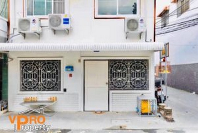 ให้เช่า บ้าน 2 ชั้น ซอยสุขุมวิท 49 ใกล้ BTS ทองหล่อ