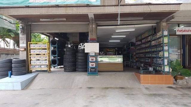 BR 1014 ให้เช่าอาคารพาณิชย์ 2 คูหา มีลิฟท์ขนของ ถนนออ่นนุช เขตประเวศ
