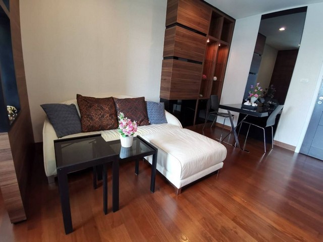 Ivy Thonglor convenient peaceful pleasant safe BTS Thonglor