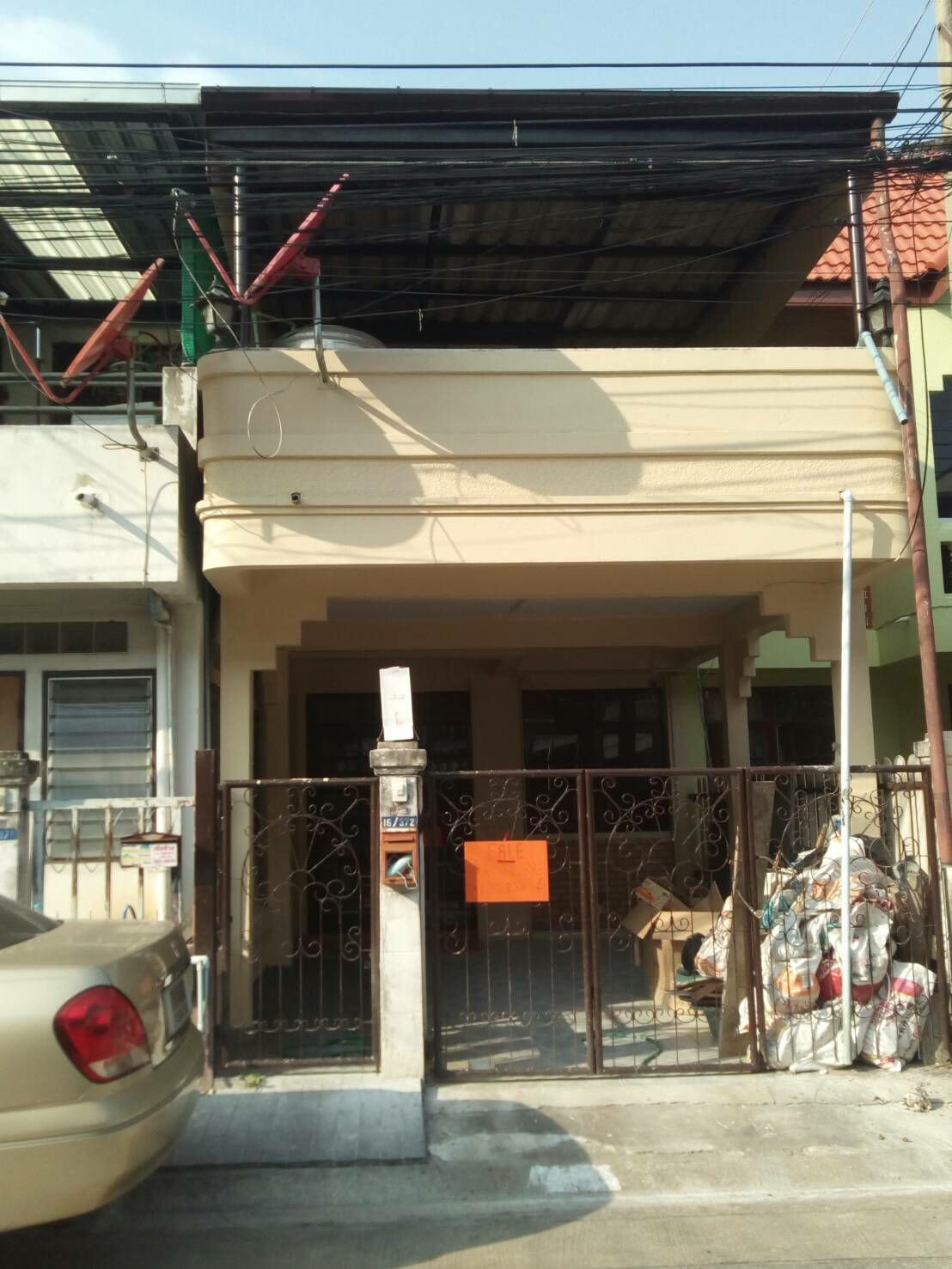 ขายทาวน์เฮ้าส์2ชั้นพร้อมเข้าอยู่ หมู่บ้านเจริญสุข ซ.1-8
