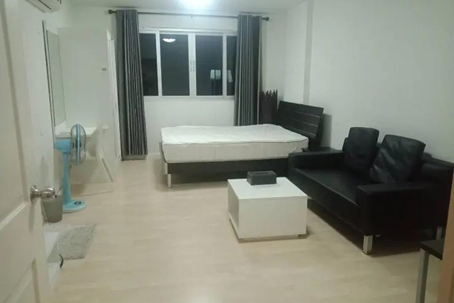 เช่าคอนโด ดี คอนโด อ่อนนุช - สุวรรณภูมิ [D Condo Onnut-Suvarnabhumi] Studio เฟอร์ครบ พร้อมเข้าอยู่