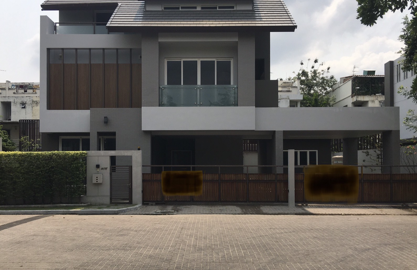 ขายบ้าน 3 ชั้น หรู   ไพรเวท เนอวานา เรสสิเดนซ์ 160 ตรว. ไม่เคยอยู่ 5 นอน 0905594455