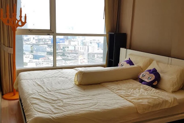 เช่าคอนโด ไอดีโอ เวิร์ฟ ราชปราร ห้อง 2 Beds อยากปล่อยด่วน