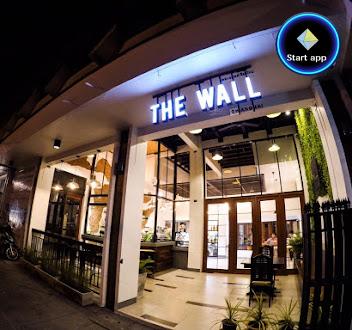 The Wall Cafe