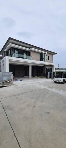 ขายบ้านเดี่ยวThe city วงแหวน รามอินทรา2 บ้านหลังมุมเนื้อที่ 75ตร 4นอน 5น้ำ13,500,000บาท