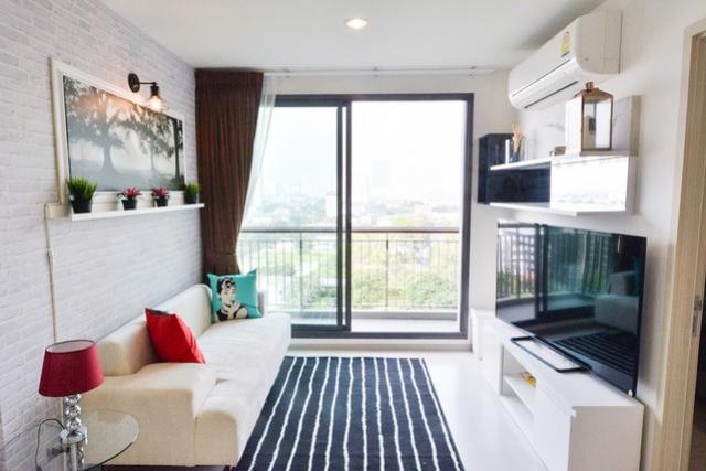 Rent Rhythm Sukhumvit 42 Condo, Ekamai BTS Station, near Gateway Ekamai