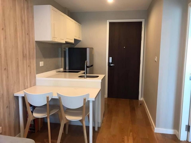 Condolette Dwell Sukhumvit 26 convenient comfortable BTS Phrom Phong