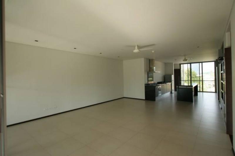 S09CF1501022 Casuarina Shores 2 bed 2 bath140 sqm.18 MB