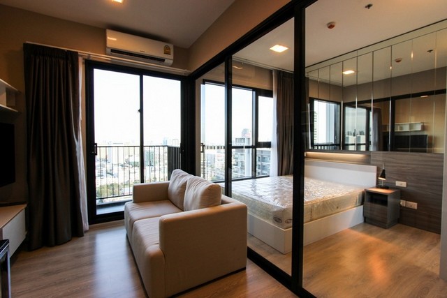 Condo for rent Rama 9 Condolette Midst Rama 9 near MRT and Airport Link