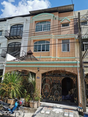 TOWN HOME FOR RENT RAMA 9 ROAD NEAR EXPRESS WAY, RAMA 9 SOI 11