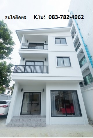 รหัสCC 1156 ให้เช่าบ้าน3 ชั้น ย่านสุขุมวิท 65 ใกล้ BTS เอกมัย เหมาะสำหรับพักอาศัยหรือ ออฟฟิศ