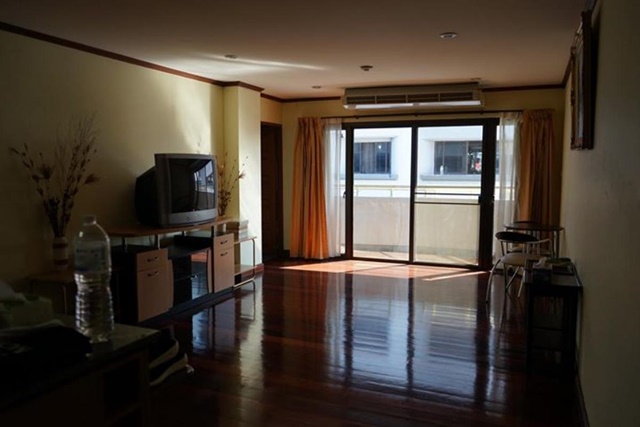 เช่าคอนโด อารีย์ เพลส สุขุมวิท 26 [Aree Place Sukhumvit 26] 1 Bed Owner อยากรีบปล่อย